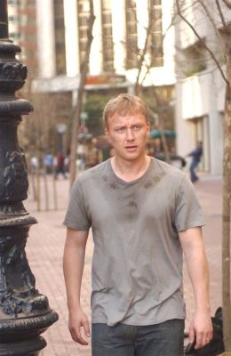 Journeyman - Chuyến phiêu lưu thời gian của một thợ điện đầy bí ẩn với sự tham gia của Kevin McKidd!